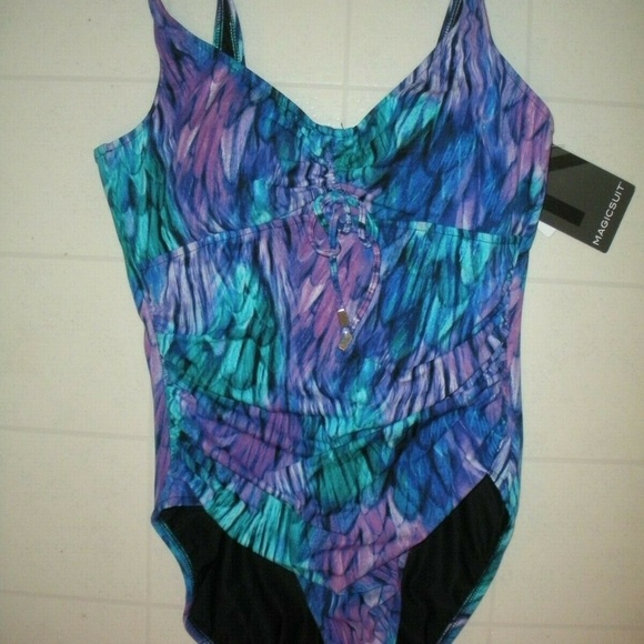 Magicsuit by Miraclesuit Ruffle Feather Yasmin - Picture 7 of 8